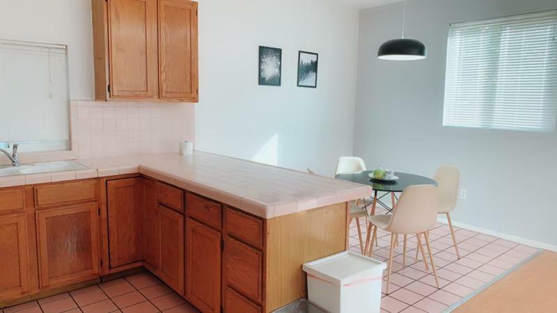 Pasadena Single House 3B1B 三房一厅一厨一浴 Appartement Buitenkant foto